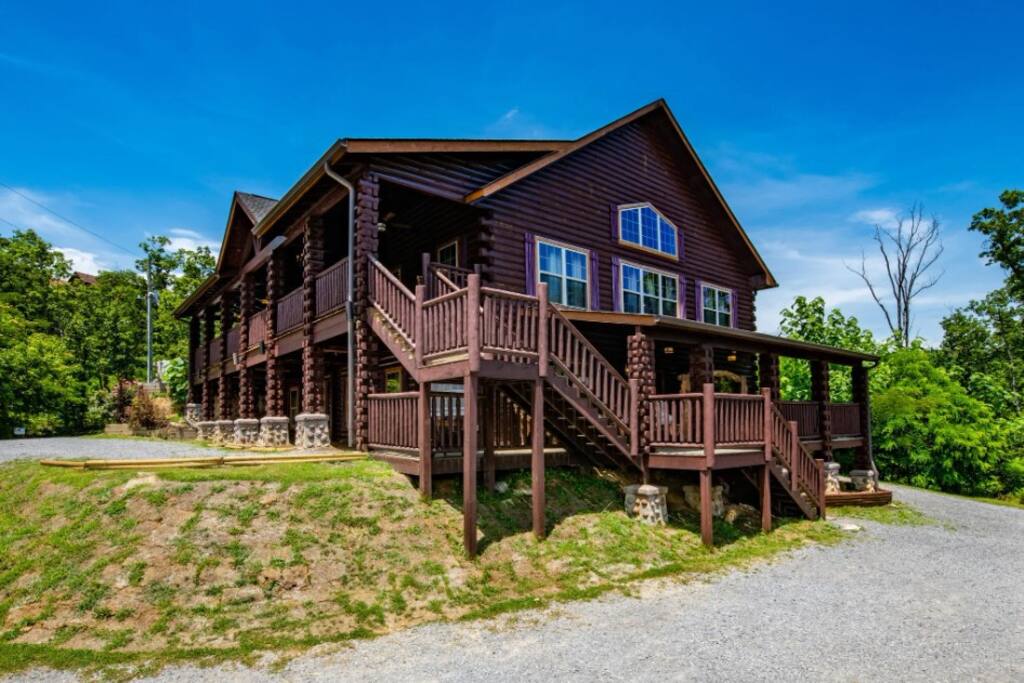 Sevierville, TN